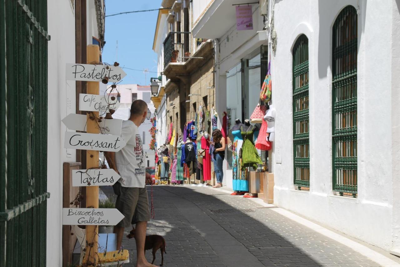 Seis Personas Conil De La Frontera
